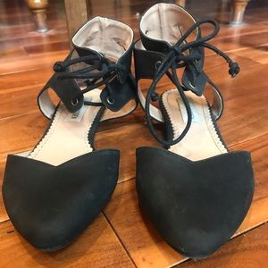 Steve Madden black flats